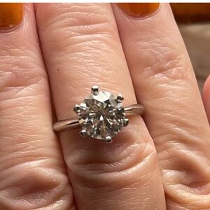 Stunning 3.5Ct Sparkly Round Moissanite 18KGP on 925 Solitaire Engagement Ring